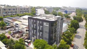 118 Tagore Lane (2/2)
